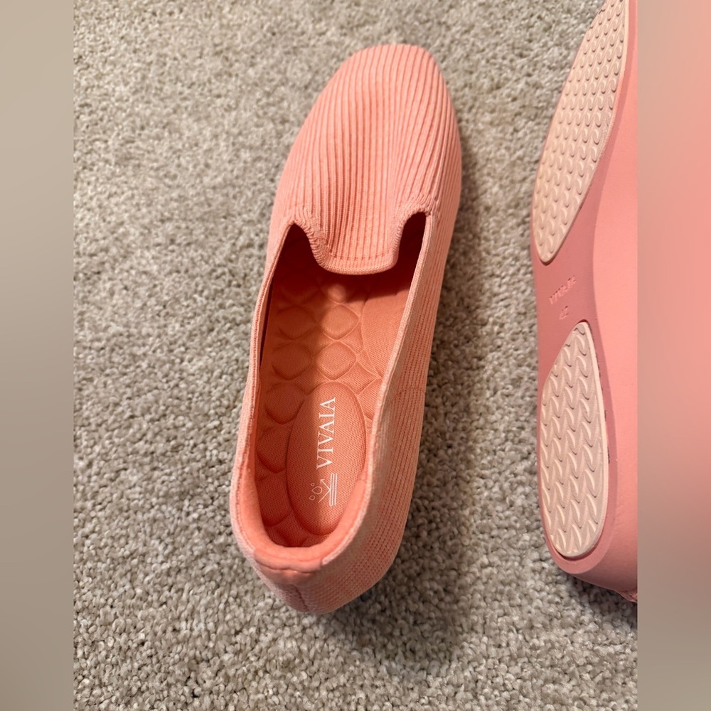 Vivaia Water-Repellent Square-Toe Loafers (Samantha Walker) tender peach 42/10.5 - Picture 2 of 6